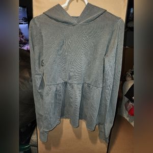 New Maurices Hoodie Sweatshirt Ruffle Bottom Warm Comfy